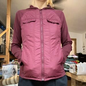 Mountain Hardwear Women's Burgundy Jacket